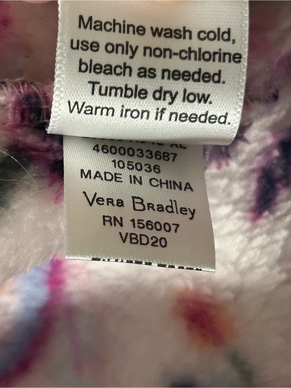 Vera Bradley Robe - Picture 9 of 10